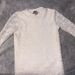 CREAM LACE SWEATER